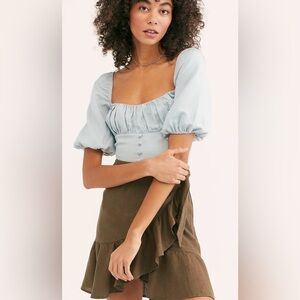 Free People chambray blue puff sleeve crop top Lg linen peasant milkmaid Cottage
